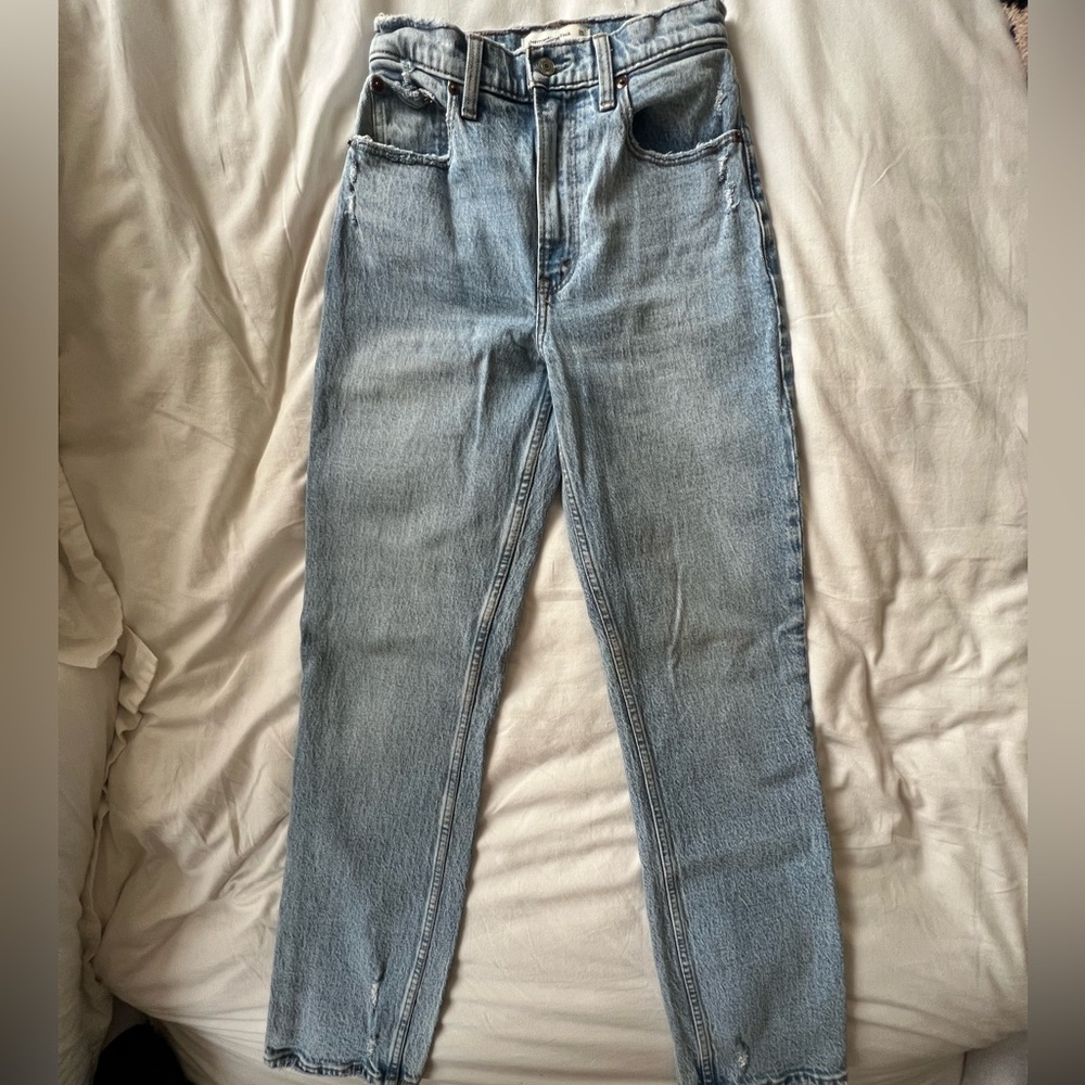Abercrombie & Fitch Curve Love 90’s Ultra High Rise Jeans